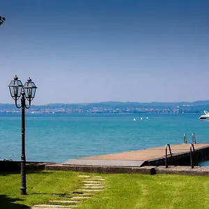 Sirmio - Primavera , Sirmione Italie