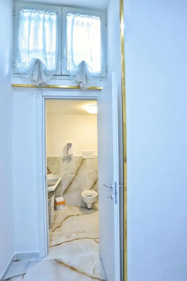Sant'Anna Suite Naples 0*,